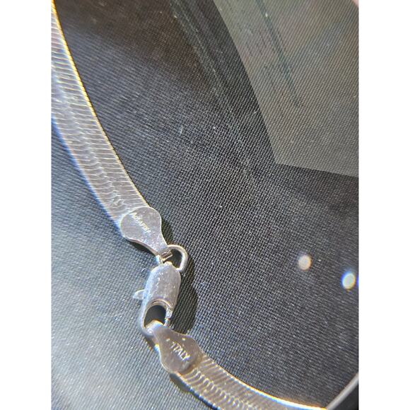 Vintage Sterling Silver .925 Italy Herringbone Chain Necklace – Unisex, 18”/20” - Picture 2 of 16